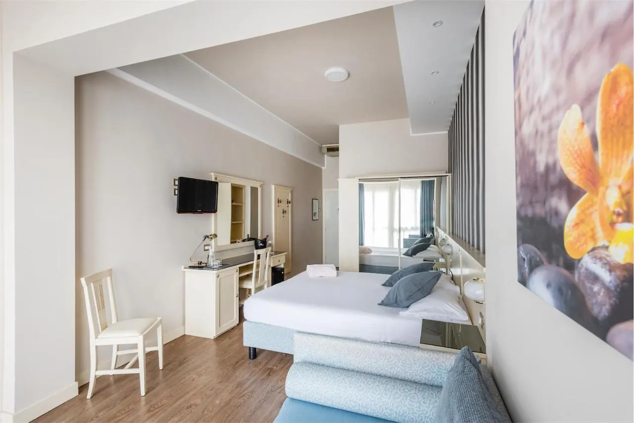 Hotel Splendid Palace Limone sul Garda 4*,