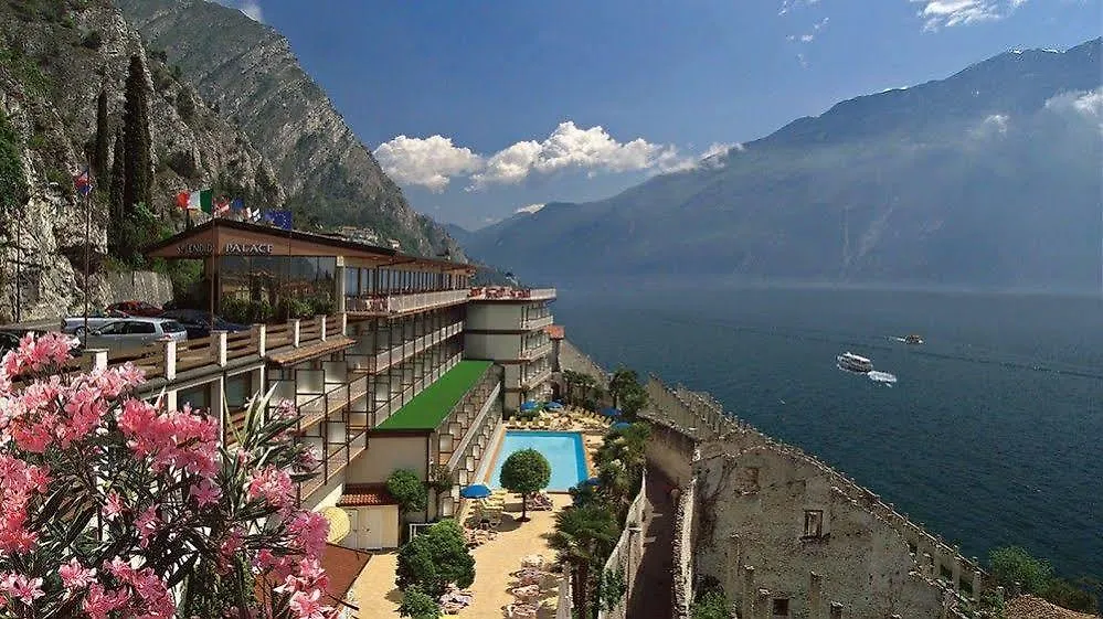 ****  Hotel Splendid Palace Limone sul Garda Italy